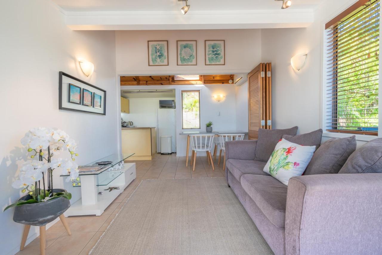 Palm Beach Cottage With Private Spa Pool 외부 사진