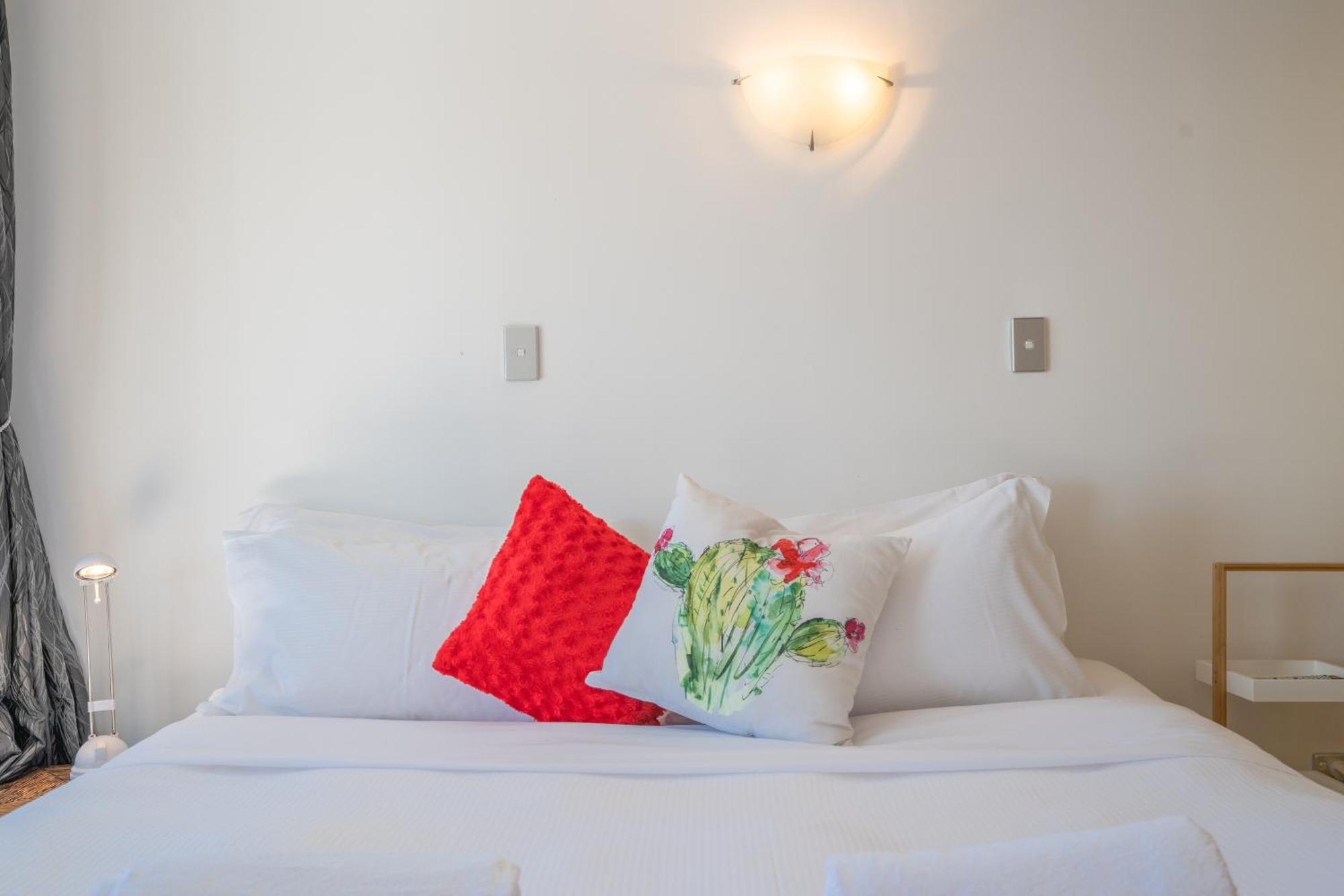 Palm Beach Cottage With Private Spa Pool 외부 사진